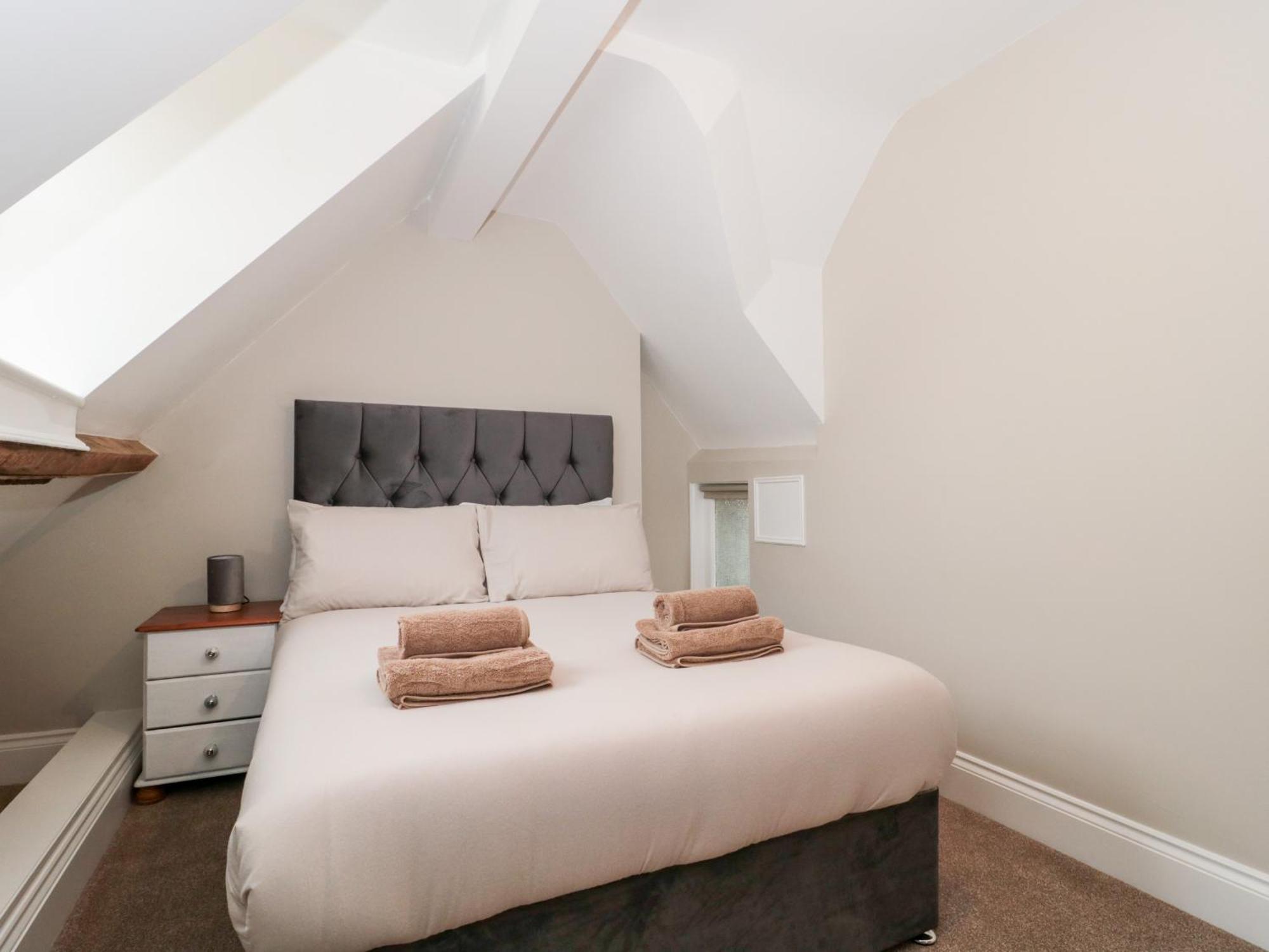 Purbeck Hotel Apartments - Flat 6 Swanage Exterior photo